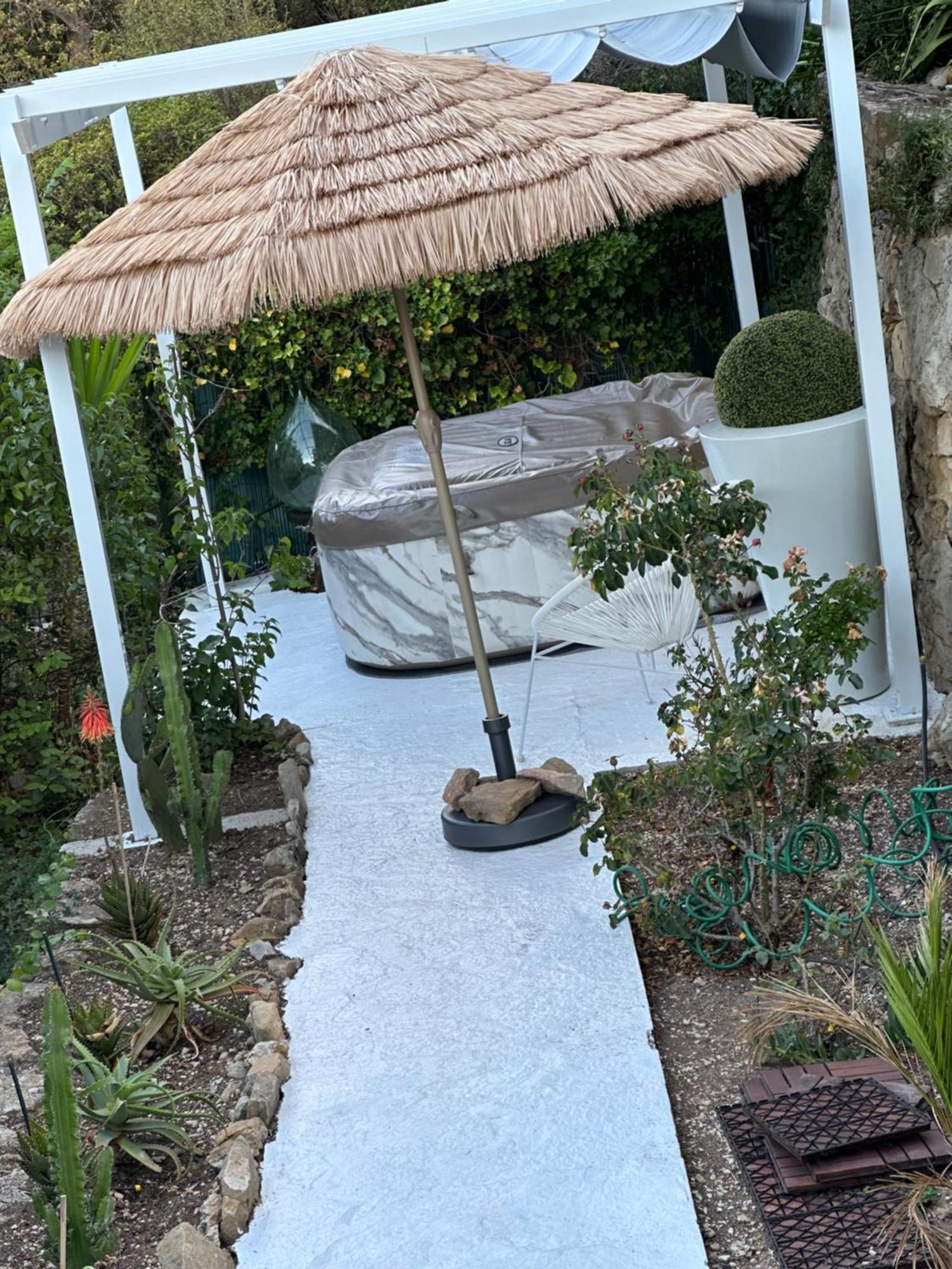 La Maison De Doms Avec Jacuzzi Et Vue Mer Cassis Exteriör bild