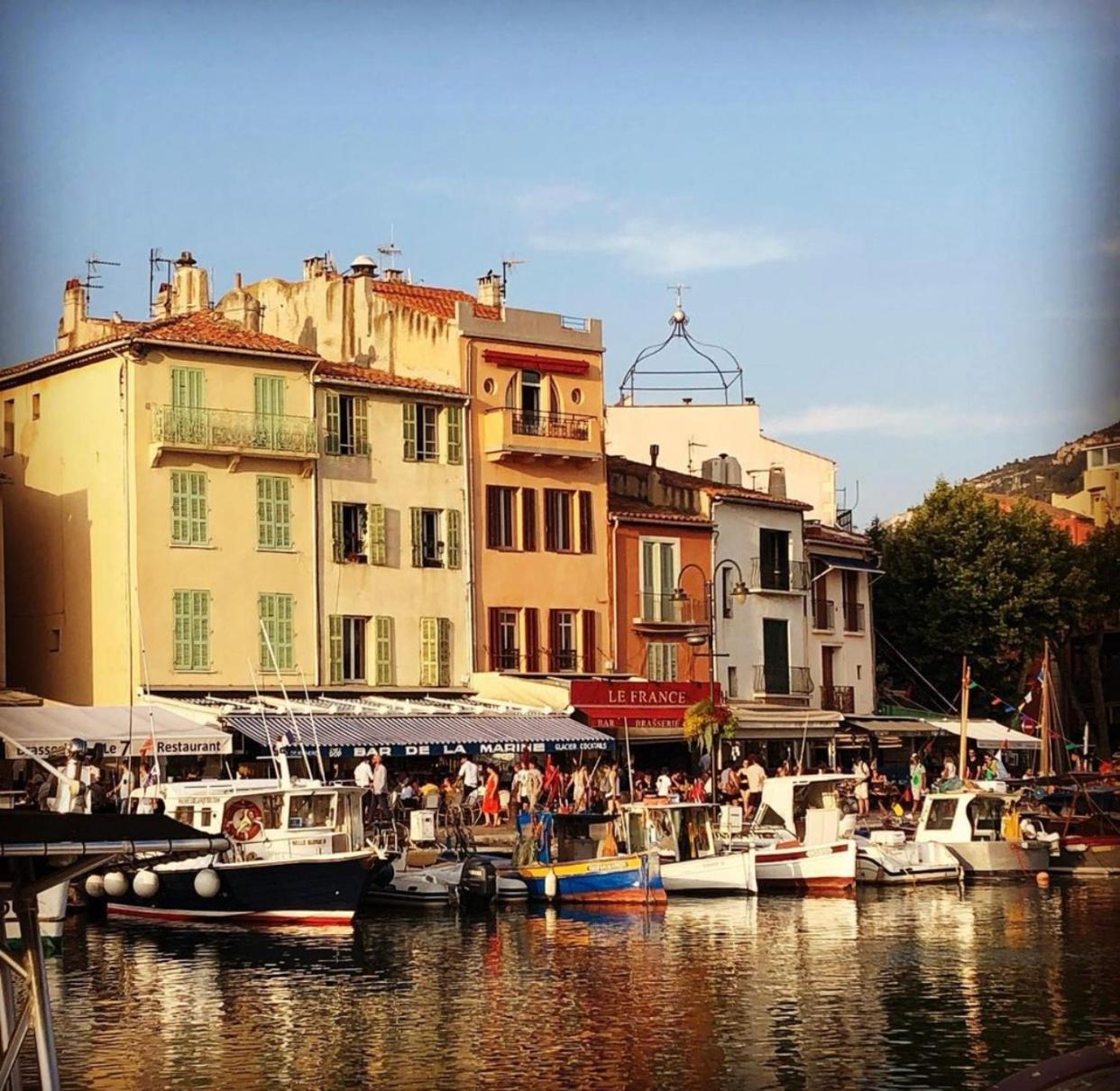 La Maison De Doms Avec Jacuzzi Et Vue Mer Cassis Exteriör bild